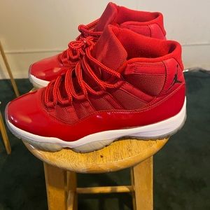 2017 Air Jordan 11 Retro ‘Win Like 96’ Size 9